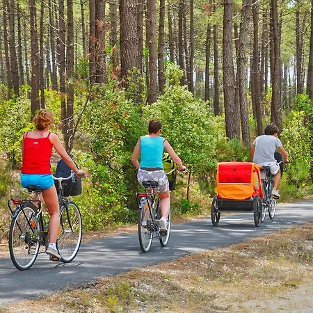 Les Peupliers Vendays-Montalivet