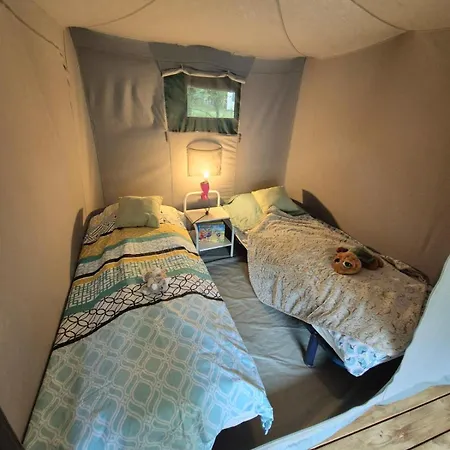 Les Peupliers Camping 3*