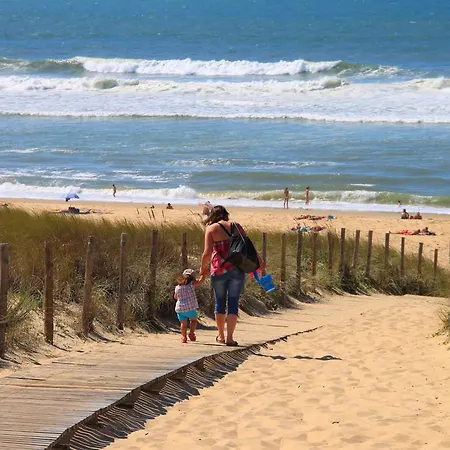 Les Peupliers Vendays-Montalivet