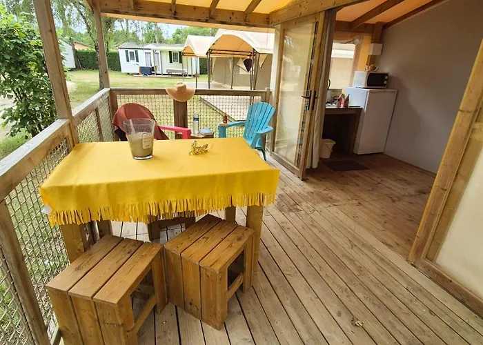 Campsite Les Peupliers 3*