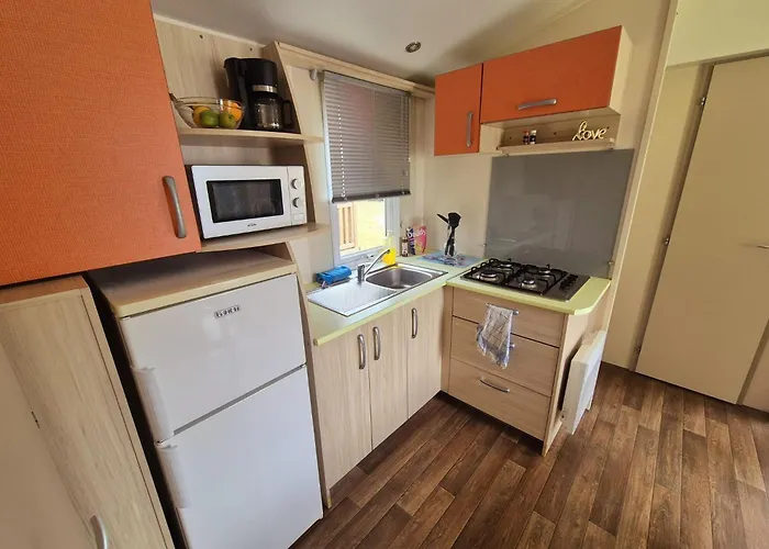 Les Peupliers Campsite 3*